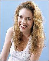 angela_kinsey_5 (584x720, 105 kБ...)